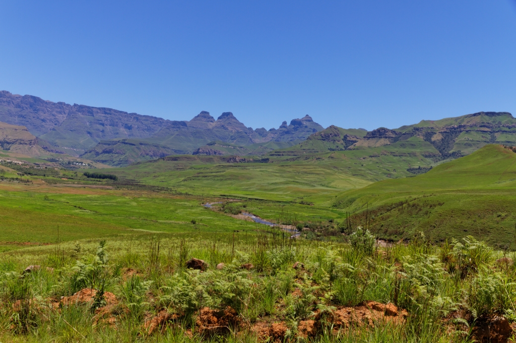 07 - Drankensberg NP (3)-Cathedral Peak.jpg